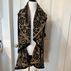 Elegant Black and Tan Floral Women's Shawl Vest